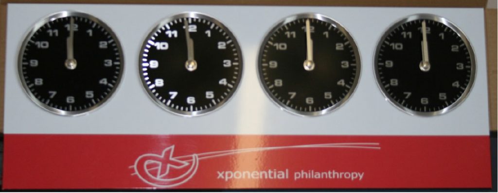 Analogue 4 zone clocks